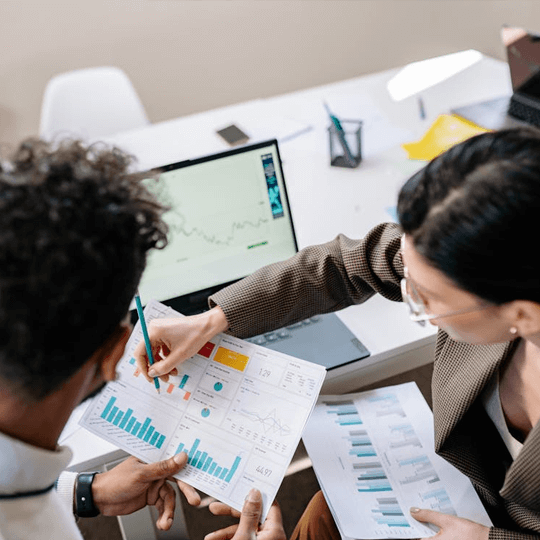 Solaryx Lumen - Équipe d'experts en crypto-monnaies